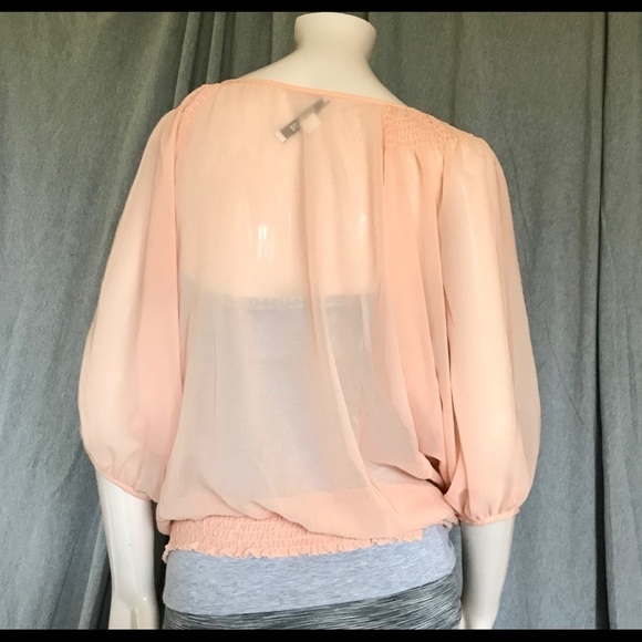 BOHO peach blouse medium - Picture 5 of 6